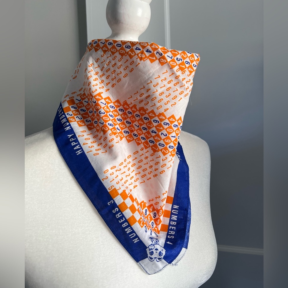 NWOT Happy Numbers printed bandanna